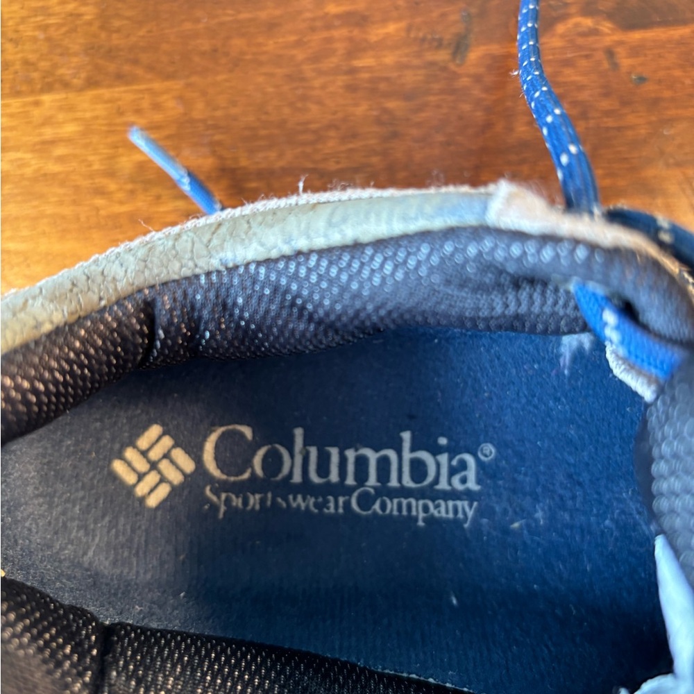 Columbia Hiking Shoes - Picture 6 of 8